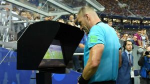 VAR